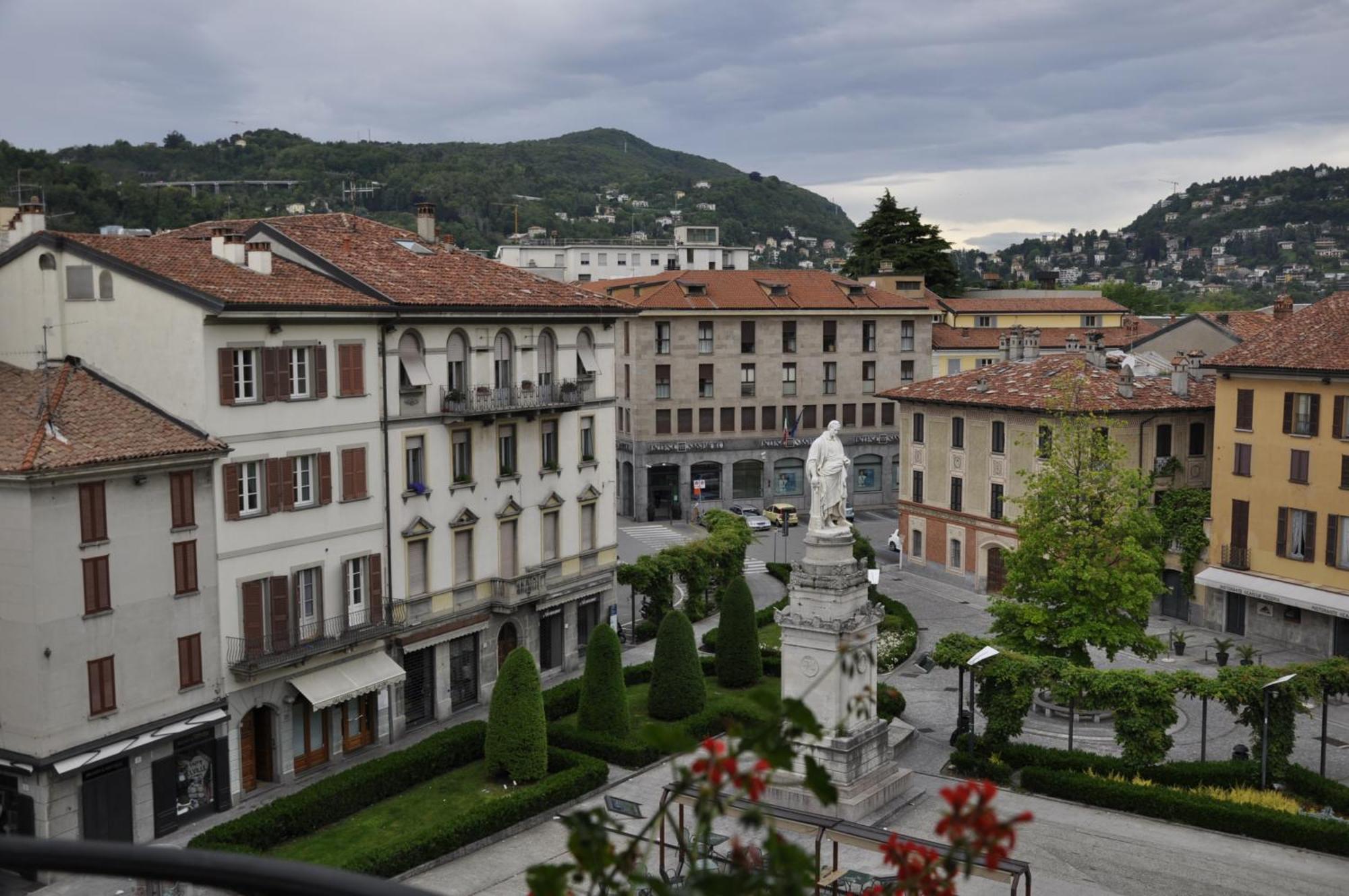 Albergo Firenze Côme Esterno foto