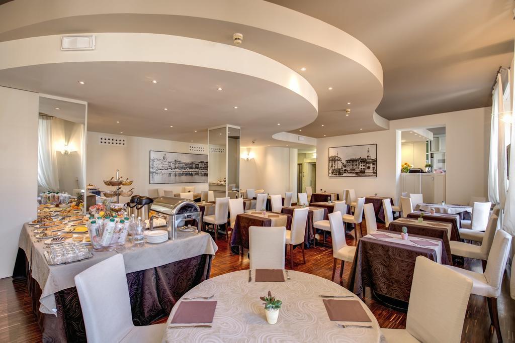 Albergo Firenze Côme Esterno foto