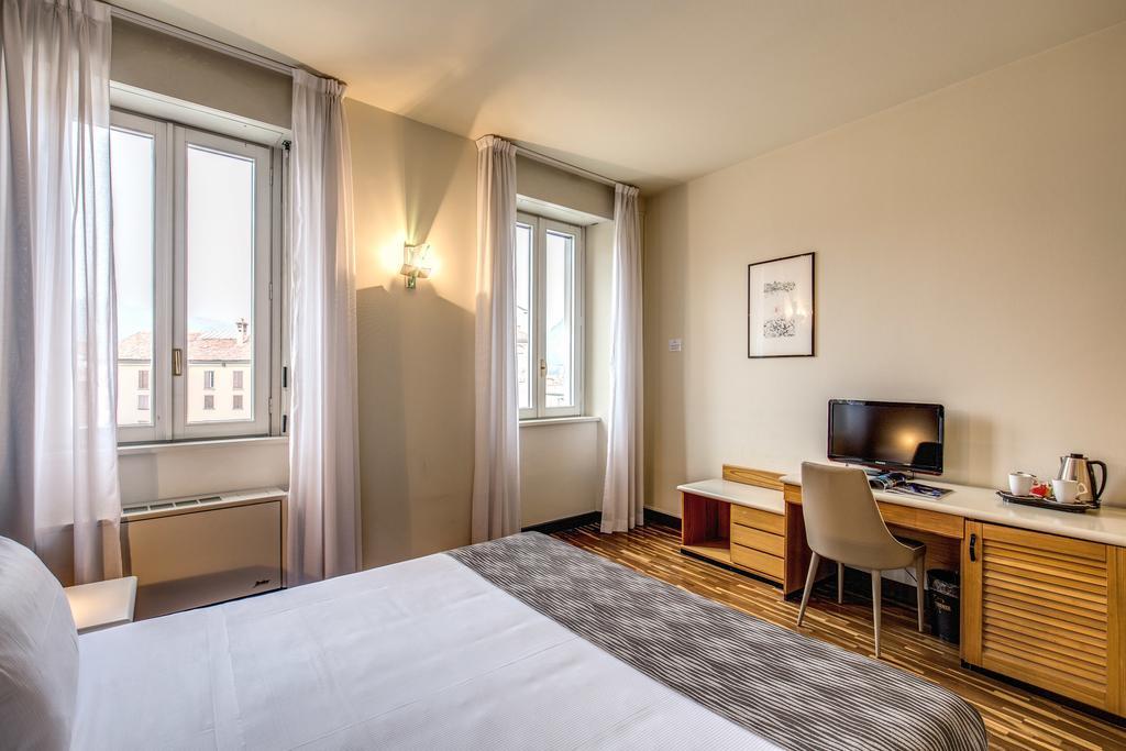 Albergo Firenze Côme Esterno foto