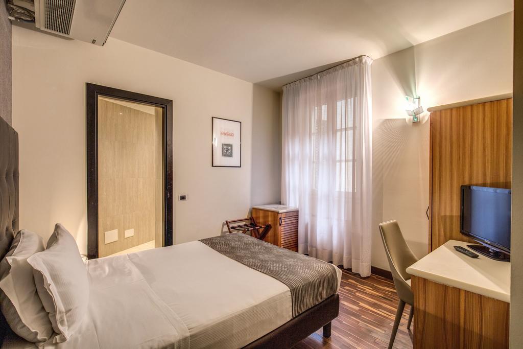 Albergo Firenze Côme Esterno foto