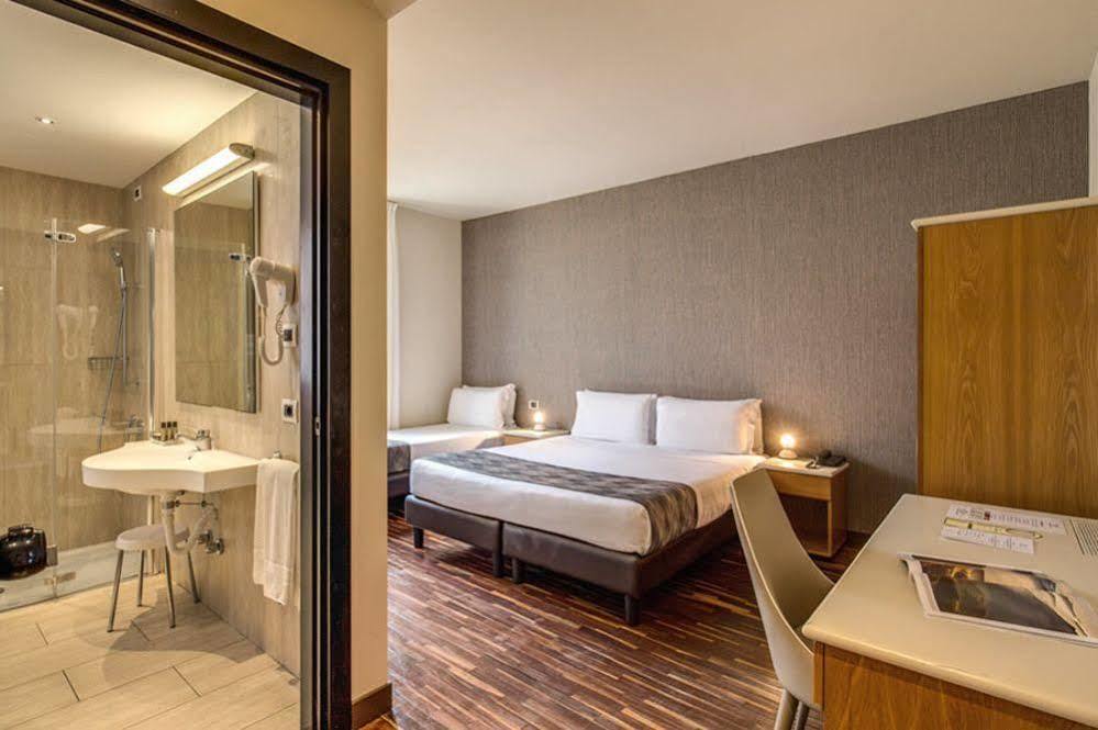 Albergo Firenze Côme Esterno foto