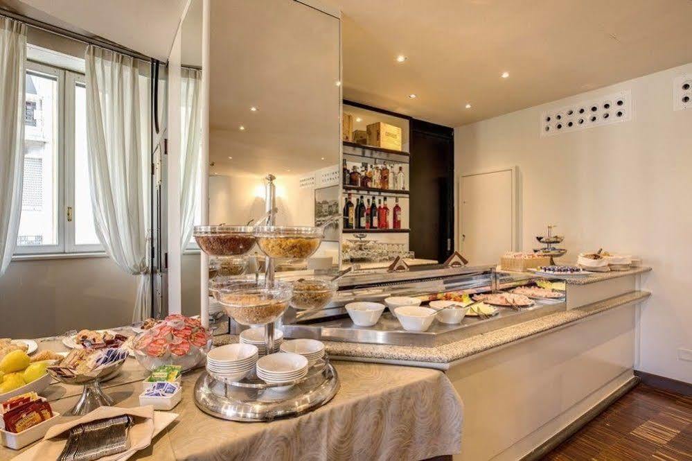 Albergo Firenze Côme Esterno foto